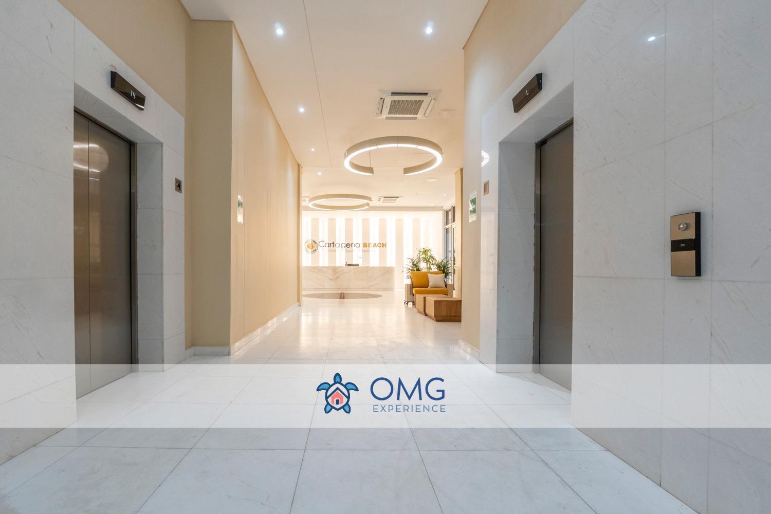 Cb 1002 | Moderna Con Vista Al Mar Infinita